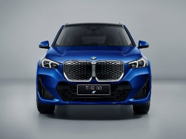 ´綯BMW iX1